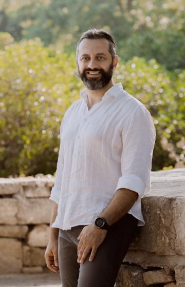 Dr Christopher Gauci